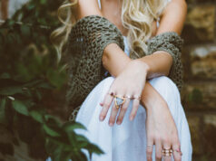 f-Experiencing the new Oculus Rift VR headset